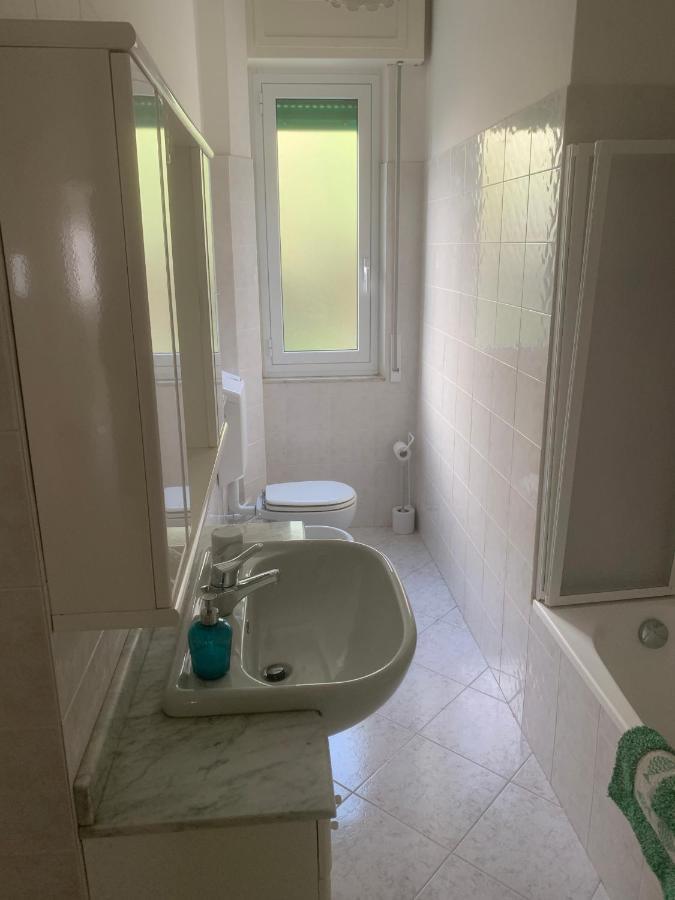 Casa Bianca 4 - Confortevole In Centro A Moneglia Εξωτερικό φωτογραφία